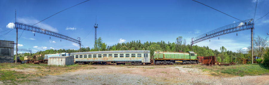 Yaniv - Chornobyl's railroad graveyard.